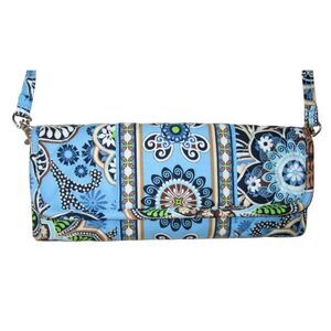 Beautiful Vera Bradley Sleek Trifold Wallet Crossbody Strap in Bali Blue Collect
